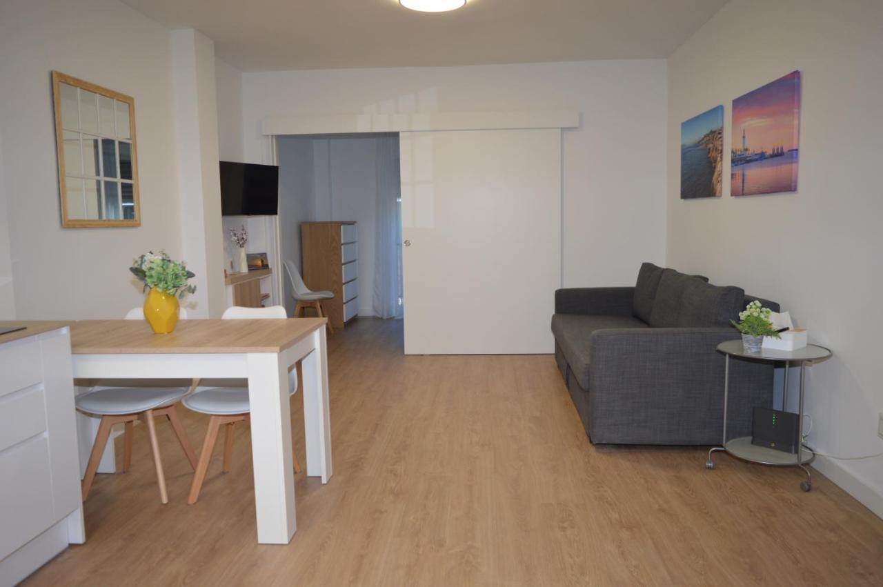 Floridos Playa Piso Reformado De 2 Habitaciones A 50M De La Playa La Cala Del Moral Εξωτερικό φωτογραφία
